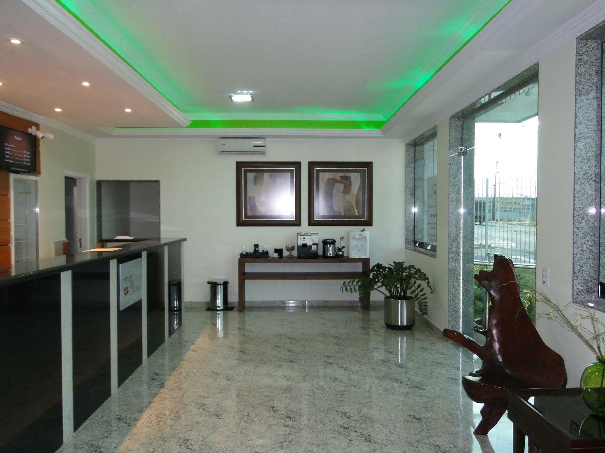 Hotel Flor De Minas Uberaba Bagian luar foto