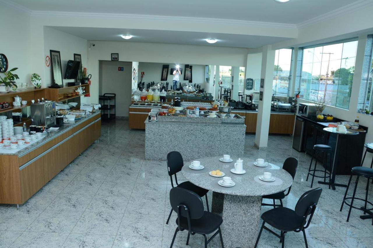 Hotel Flor De Minas Uberaba Bagian luar foto
